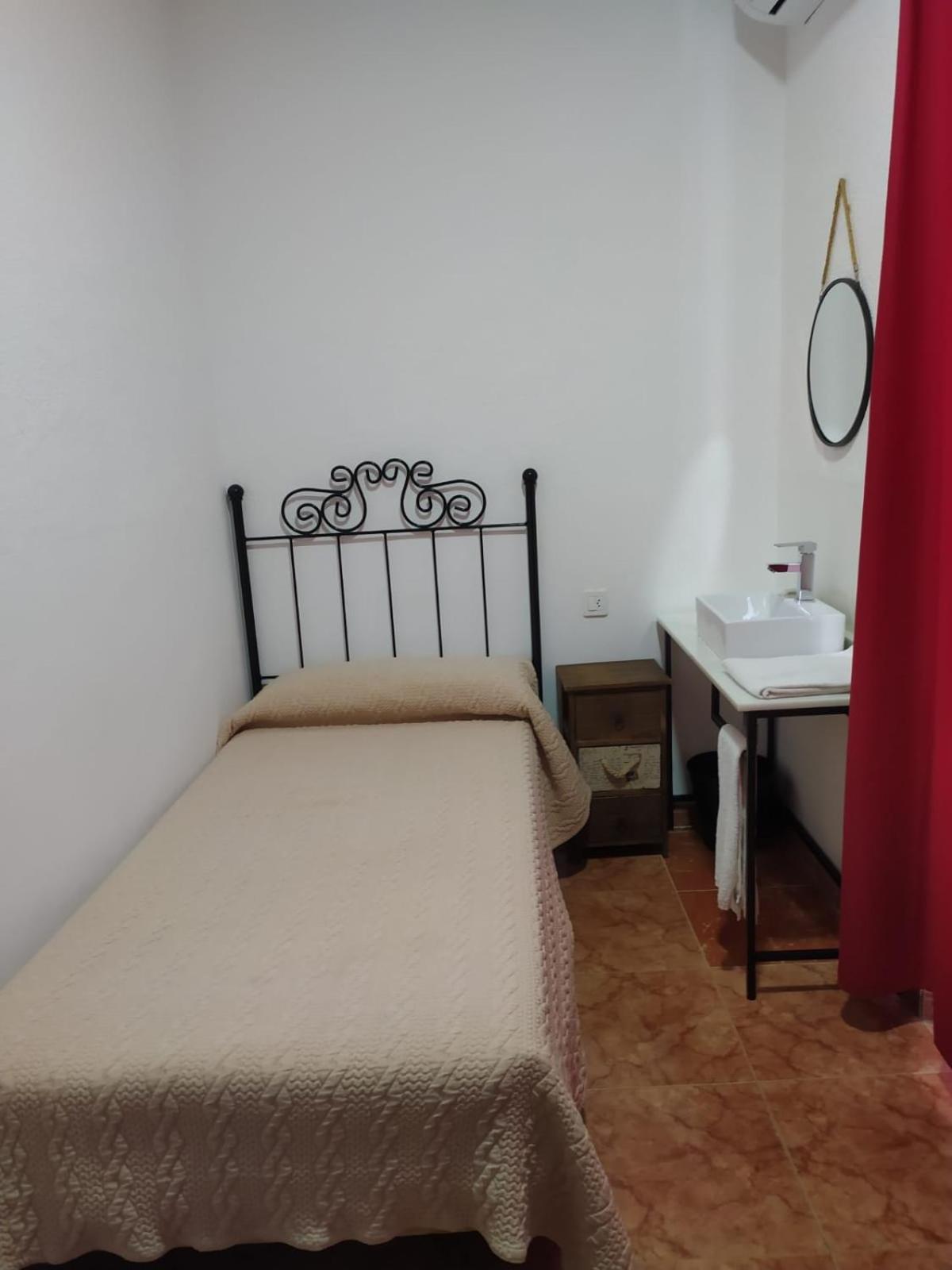 Rooms Los Montes Granada Exterior photo