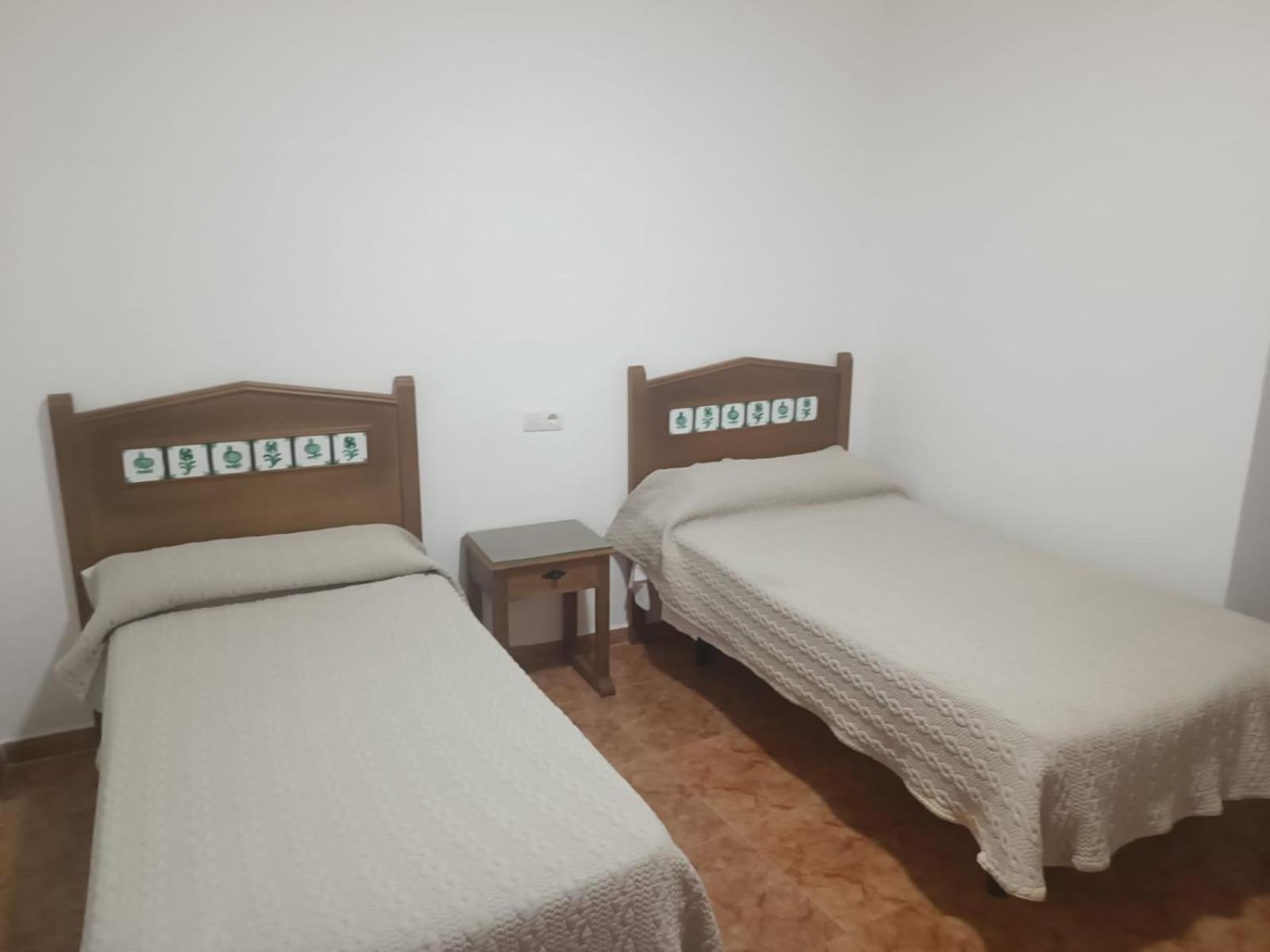Rooms Los Montes Granada Exterior photo